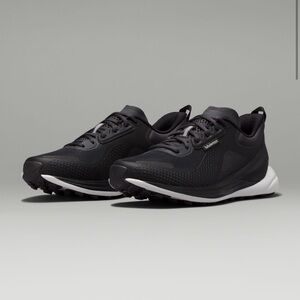 Lululemon Blissfeel trail running shoe